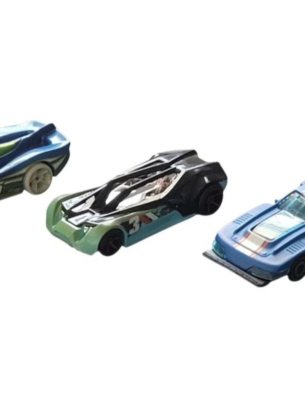 (Lot Of 3) Assorted Hot Wheels Power Pistons/Split Vision/ GT-Scorcher/Die-Cast